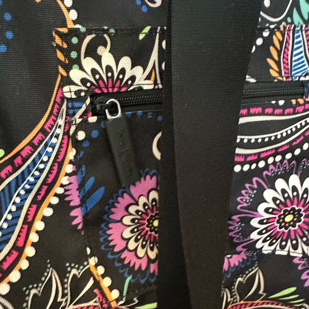 Vera Bradley Bandana Swirl BIG Laundry Bag Shoulder Strap Drawstring - Picture 9 of 13